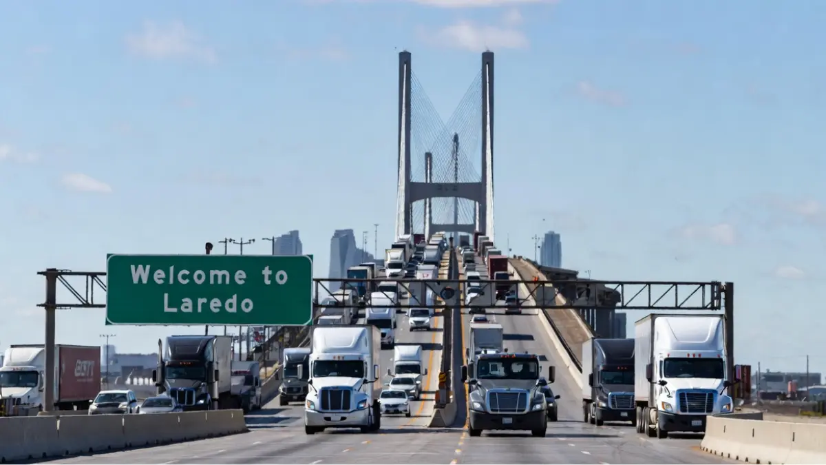 Busy border crossing at the World Trade Bridge in Laredo, Texas.